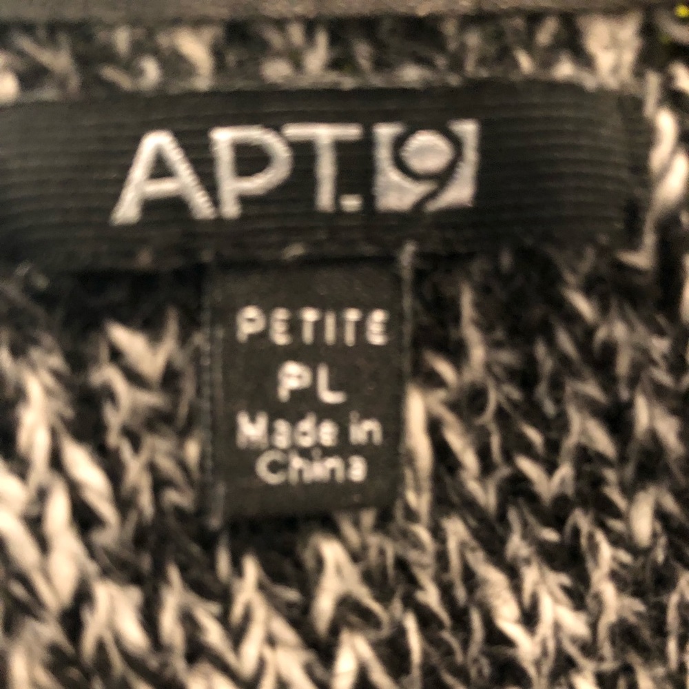 Cute jacket. - Picture 3 of 3